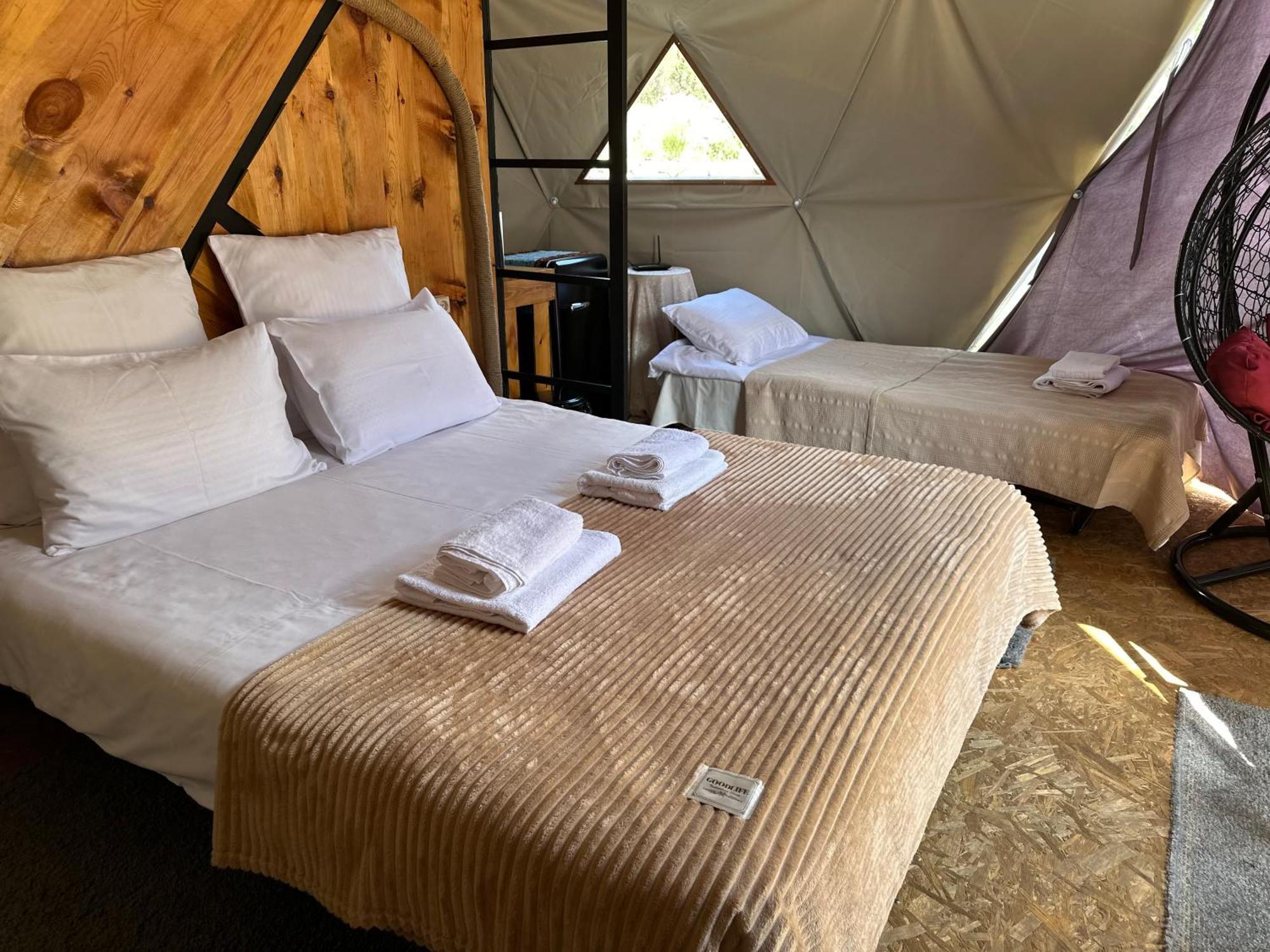 Vardzia Glamping Exterior photo