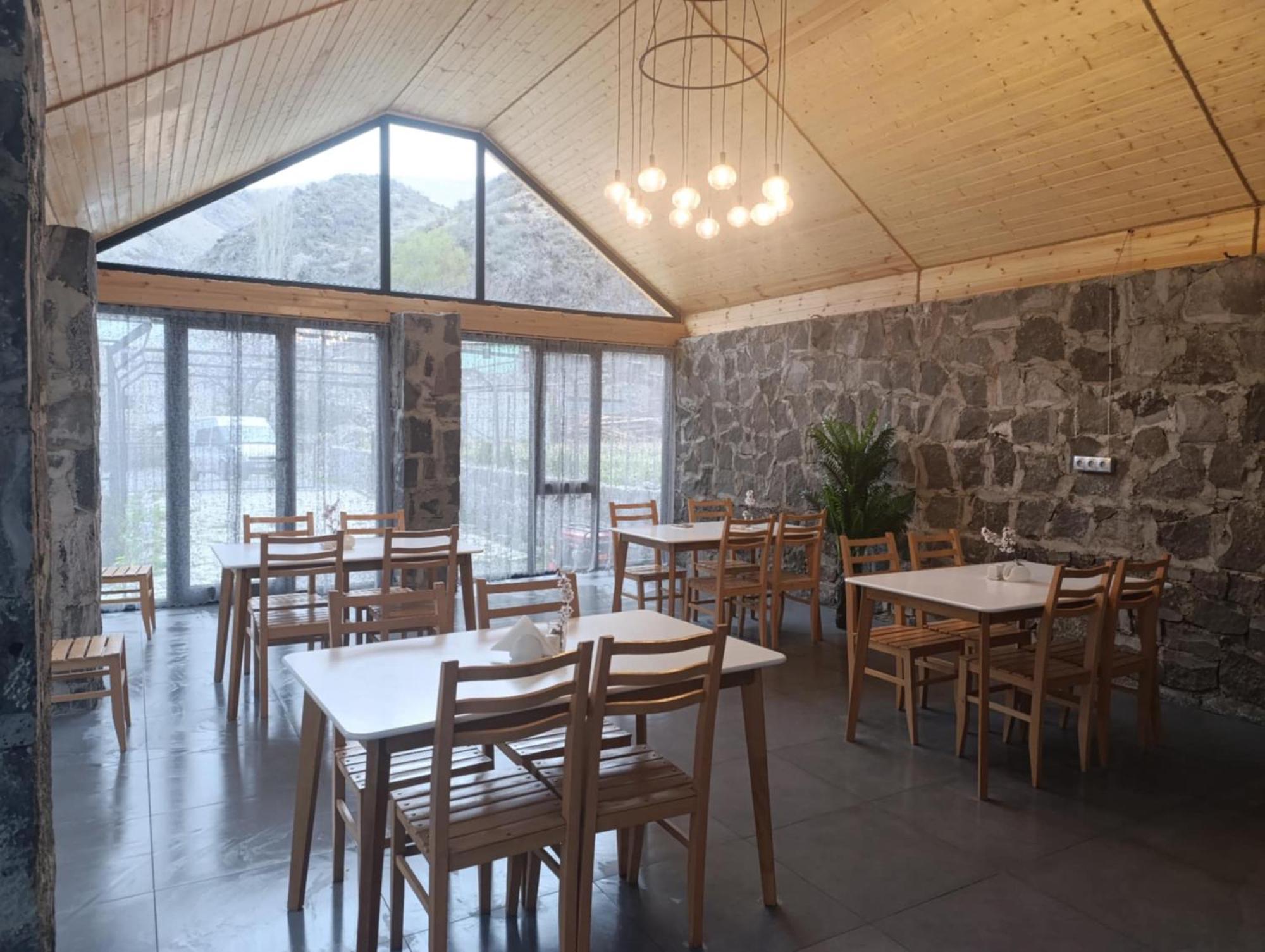 Vardzia Glamping Exterior photo